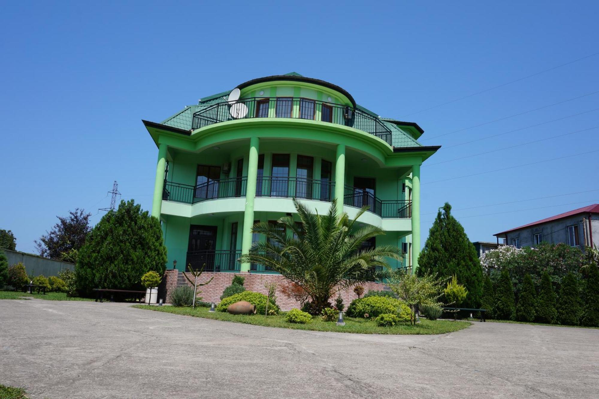 באטומי Villa Qero מראה חיצוני תמונה